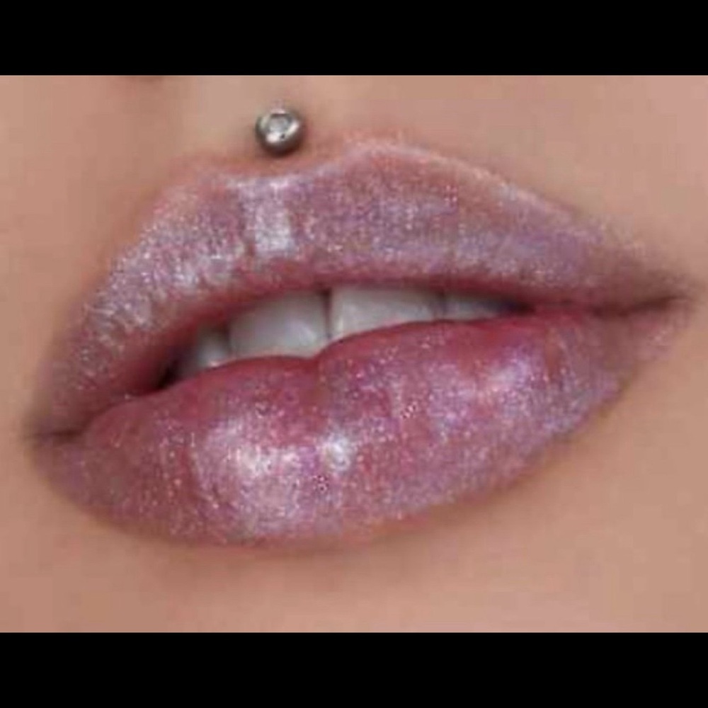 Jeffree Star The Gloss in Sequin Glass